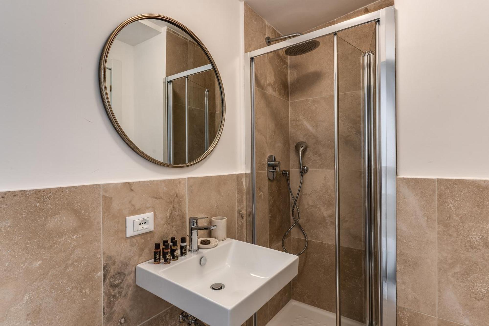 Apartmán Domus Sabina Řím Exteriér fotografie